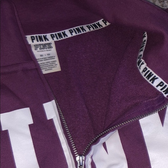 Pink sweatshirt - Picture 2 of 3